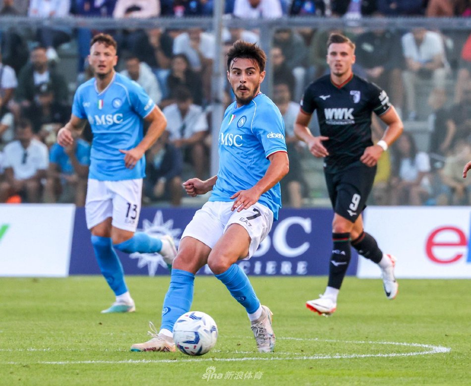 转会窗口延 转会窗口延